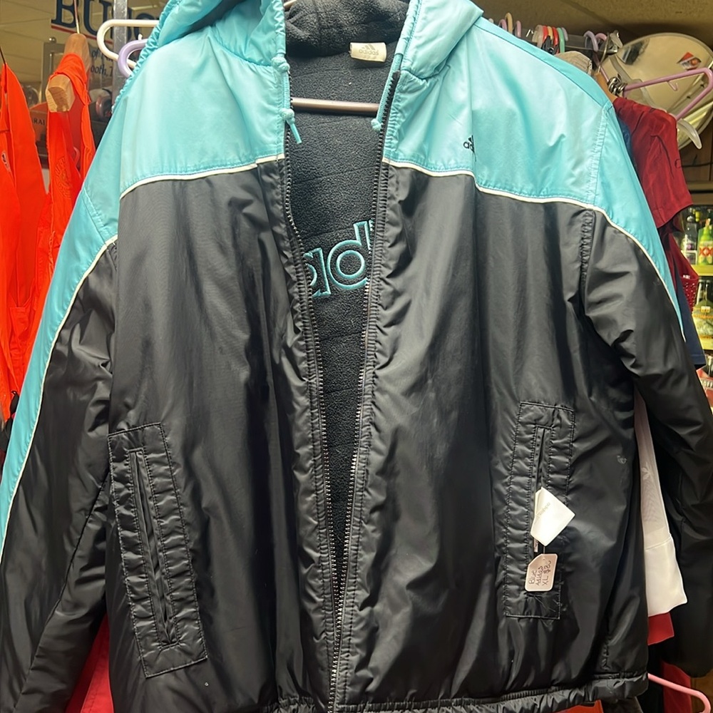 Reversible Adidas jacket. - Picture 3 of 3
